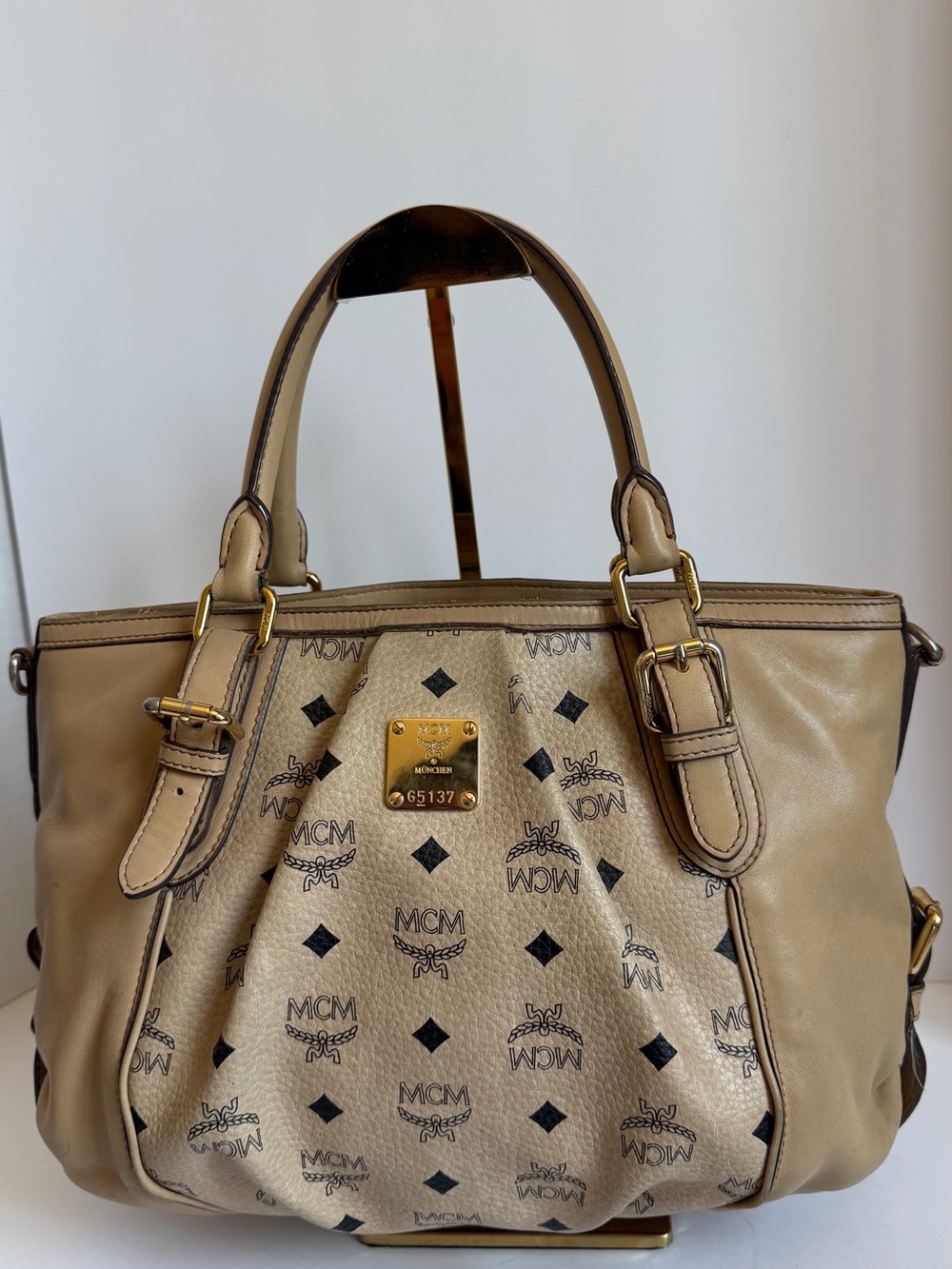 MCM Visetos satchel